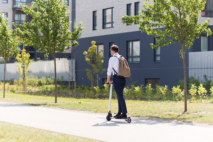 Advantages of electric scooters for commuting to and from work